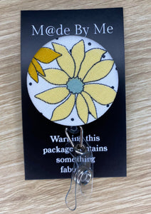 Spotted Flower  Retractable ID Holder